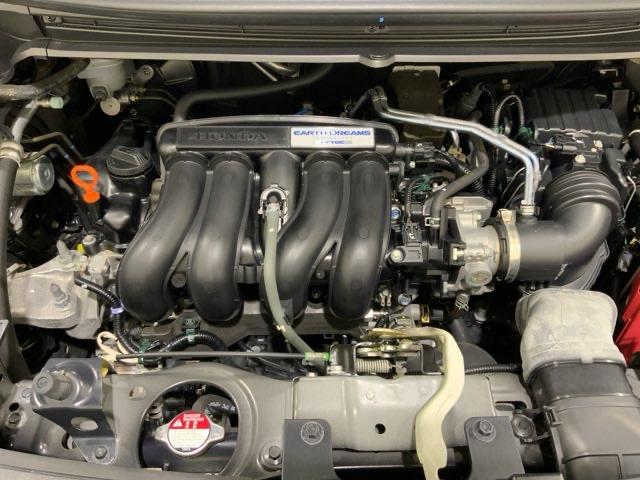 フリード＋ Ｇ・ホンダセンシング　ＭナビＲカメラ両側電動ドアＥＴＣスマートキー　衝突被害軽減　両側Ｐスライドドア　地デジテレビ　ＥＴＣ車載器　盗難防止装置　横滑り防止　ＤＶＤ　ＳＲＳ　アイドリングストップ　整備記録簿　シ－トヒ－タ－（41枚目）
