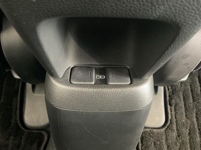 フィット ｅ：ＨＥＶホーム　純正８インチメモリーナビ　前後ブレーキサポート　盗難防止　クリアランスソナー　ＥＣＯモード　１オーナー　バックガイドモニター　ナビ＆ＴＶ　スマートキー　ＬＥＤヘッドライト　オートクルーズ　ＵＳＢ接続（23枚目）