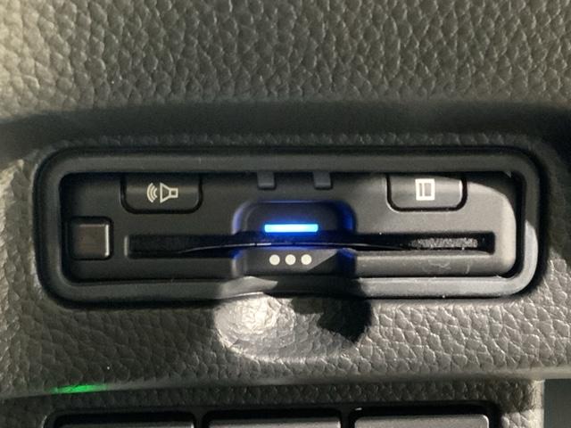 Ｎ－ＢＯＸカスタム Ｌ　ＨｏｎｄａＳＥＮＳＩＮＧＭナビＲカメラ前後ドラレコ　スマ－トキ－　ＡＣ　ナビＴＶ　キーレスエントリー　オートクルーズ　ドライブレコーダー　ＬＥＤ　コーナーセンサー　両側電動ドア　横滑防止装置　ＡＢＳ（6枚目）