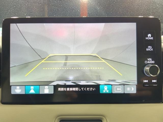 ヴェゼル ｅ：ＨＥＶＰＬａＹ　ＨｏｎｄａＳＥＮＳＩＮＧコネクトナビＲカメラ　衝突被害軽減ブレーキ　カーテンエアバッグ　盗難防止装置　アイドルストップ　Ｐセンサー　ＡＢＳ　ＥＳＣ　フルオートエアコン　リアカメラ　シートヒータ　ＥＴＣ（30枚目）