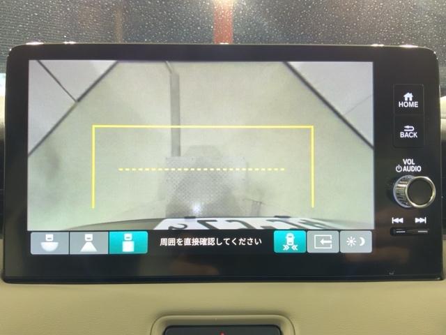 ヴェゼル ｅ：ＨＥＶＰＬａＹ　ＨｏｎｄａＳＥＮＳＩＮＧコネクトナビＲカメラ　衝突被害軽減ブレーキ　カーテンエアバッグ　盗難防止装置　アイドルストップ　Ｐセンサー　ＡＢＳ　ＥＳＣ　フルオートエアコン　リアカメラ　シートヒータ　ＥＴＣ（31枚目）