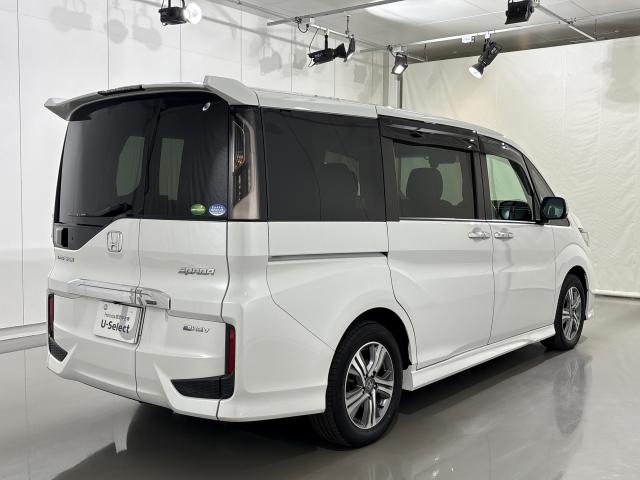 ステップワゴンスパーダ ｅ：ＨＥＶスパーダＧ・ＥＸホンダセンシング　いまコレ＋新品マット付ＭナビＲカメラ両側電動ドア　エアバック　地デジ　クルコン　サイドエアバッグ　シ－トヒ－タ－　衝突軽減システム　スマキー　ＬＥＤランプ　ＵＳＢ接続　ＡＢＳ　キーレス　ＥＴＣ　イモビ（11枚目）