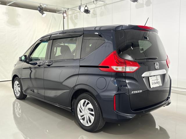 フリード Ｇ・ホンダセンシング　いまコレ＋新品マット付ＭナビＲカメラ両側電動ドア　Ｆセグ　追突被害軽減ブレーキ　ｉストップ　Ｗエアバッグ　パワーウィンドウ　アクティブクルーズコントロール　スマートキ　カラーバックモニター　ＶＳＡ（14枚目）