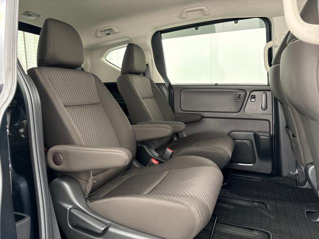 フリード Ｇ・ホンダセンシング　いまコレ＋新品マット付ＭナビＲカメラ両側電動ドア　Ｆセグ　追突被害軽減ブレーキ　ｉストップ　Ｗエアバッグ　パワーウィンドウ　アクティブクルーズコントロール　スマートキ　カラーバックモニター　ＶＳＡ（16枚目）