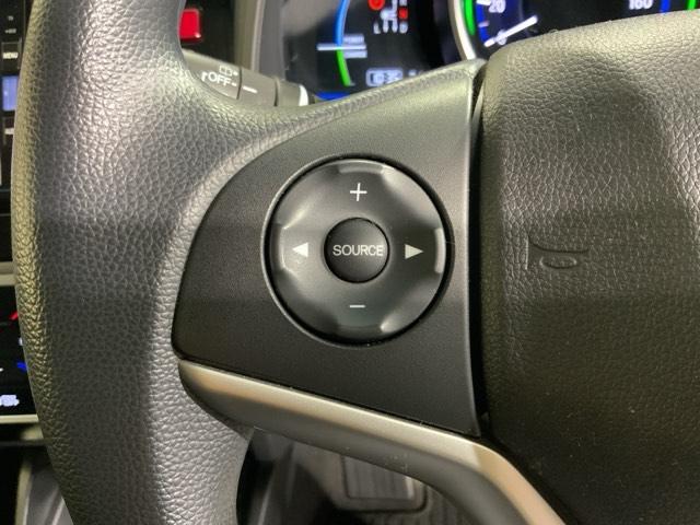 �X�e�A�����O�ŃI�[�f�B�I�\�[�X�E���ʒ������ł��܂�