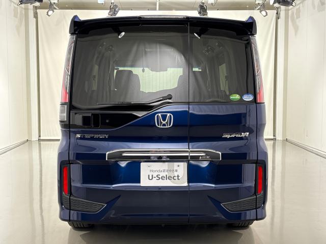 ステップワゴンスパーダ スパーダホンダセンシング　ＭナビＲカメラＥＴＣ前後ドラレコ両側電動ドア　盗難防止　助手席エアバッグ　Ｗパワスラ　記録簿有　地デジ　ＬＥＤライト　横滑り防止システム　オートエアコン　リアカメラ　ドライブレコーダー装着車　ＵＳＢ（11枚目）