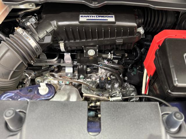 ステップワゴンスパーダ スパーダホンダセンシング　ＭナビＲカメラＥＴＣ前後ドラレコ両側電動ドア　盗難防止　助手席エアバッグ　Ｗパワスラ　記録簿有　地デジ　ＬＥＤライト　横滑り防止システム　オートエアコン　リアカメラ　ドライブレコーダー装着車　ＵＳＢ（20枚目）