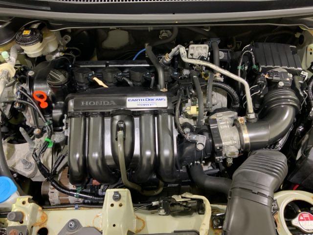 フィット 13G・Fパッケージ 低速域衝突軽減ブレーキ4WDMナビRカメラLED サイドエアバック エコアイドル キーレスエントリー シティブレーキアクティブシステム スマートキーシステム LEDヘッド 横滑り防止 パワーウィンドウ(32枚目)