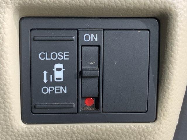 Ｎ－ＢＯＸ Ｇ・スロープホンダセンシング　ＭナビＲカメラＥＴＣ左側電動ドアスマートキー　横滑り防止　ＥＴＣ車載器　ＬＥＤヘッドライト　クルーズコントロール　ＡＢＳ　フルセグ　アイドリングストップ　キーレス　衝突軽減ブレーキ　オートエアコン（5枚目）