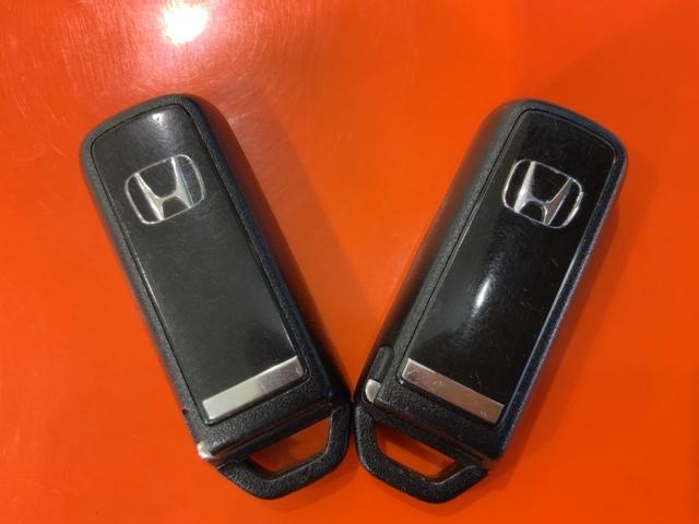 Ｎ－ＢＯＸ Ｇ・Ｌパッケージ　社外ナビＲカメラスマートキーＥＴＣ左側電動ドア　両側スライド　ナビＴＶ　地デジＴＶ　アイスト　Ｓキー　Ｗエアバック　パワーウインド　セキュリティアラーム　４ＷＤ　ＡＡＣ　ＤＶＤ再生可　ＡＢＳ　ＰＳ（6枚目）