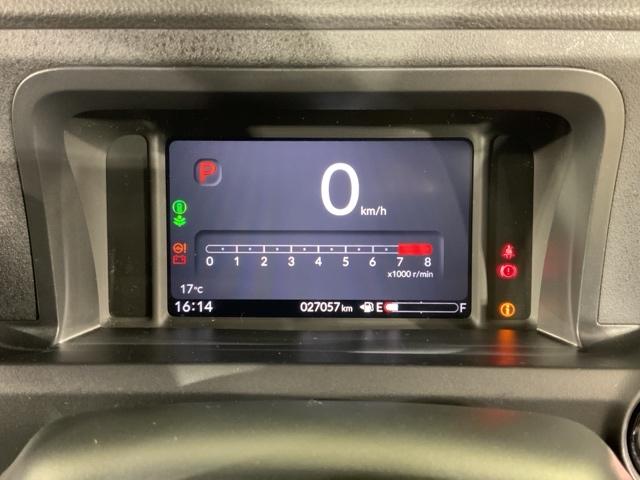 N-BOXカスタム ターボ HondaSENSINGMナビRカメラETCドラレコ イモビライザー 衝突被害軽減 キーフリー Pセンサー ESC パワステ DVD再生 両席エアバック サイドエアバッグ ターボ車 USB接続 Bカメ(20枚目)