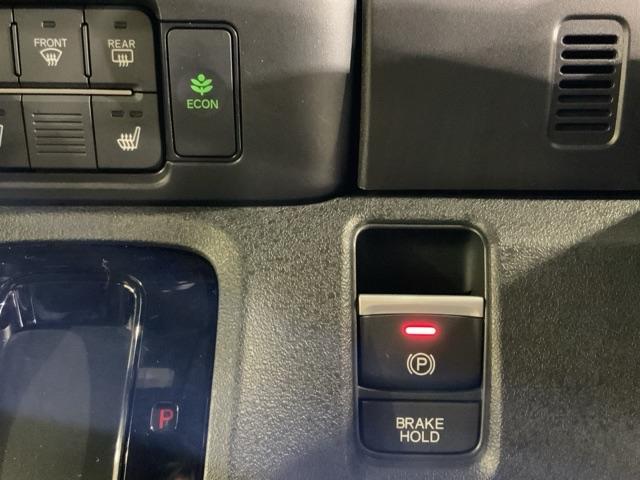 N-BOXカスタム ターボ HondaSENSINGMナビRカメラETCドラレコ イモビライザー 衝突被害軽減 キーフリー Pセンサー ESC パワステ DVD再生 両席エアバック サイドエアバッグ ターボ車 USB接続 Bカメ(31枚目)