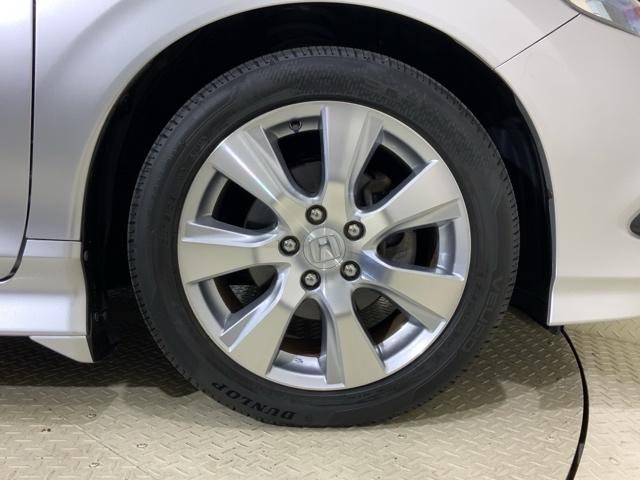 ボディースタイルに合った、純正アルミホール