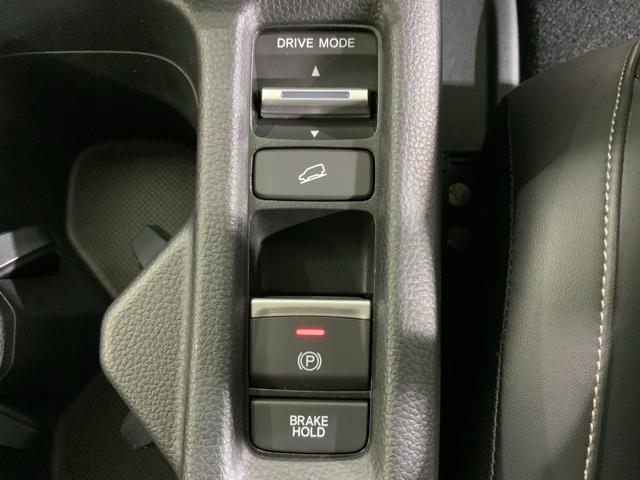 ヴェゼル ｅ：ＨＥＶＺ　ＨｏｎｄａＳＥＮＳＩＮＧコネクトナビＲカメラＥＴＣ　盗難防止装置　ドラレコ付き　記録簿　フルセグテレビ　スマ－トキ－　ＥＴＣ車載器　アクティブクルーズ　Ｐセンサー　サイドエアバッグ　ナビＴＶ　４ＷＤ車（38枚目）