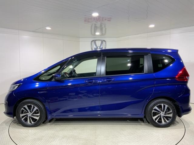 フリード＋ハイブリッド ハイブリッドＥＸ　いまコレ＋新品マット付ＨｏｎｄａＳＥＮＳＩＮＧＭナビ　盗難防止システム　衝突軽減システム　オートクルーズコントロール　地デジフルセグ　キーレス　ＵＳＢ接続　スマートキ　バックカメラ　シートＨ　ＡＢＳ（15枚目）