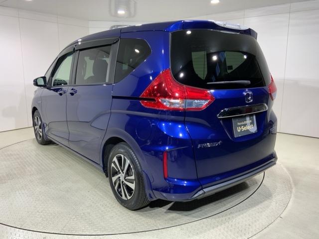 フリード＋ハイブリッド ハイブリッドＥＸ　いまコレ＋新品マット付ＨｏｎｄａＳＥＮＳＩＮＧＭナビ　盗難防止システム　衝突軽減システム　オートクルーズコントロール　地デジフルセグ　キーレス　ＵＳＢ接続　スマートキ　バックカメラ　シートＨ　ＡＢＳ（16枚目）