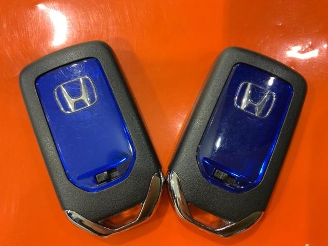 フリード＋ハイブリッド ハイブリッドＥＸ　いまコレ＋新品マット付ＨｏｎｄａＳＥＮＳＩＮＧＭナビ　盗難防止システム　衝突軽減システム　オートクルーズコントロール　地デジフルセグ　キーレス　ＵＳＢ接続　スマートキ　バックカメラ　シートＨ　ＡＢＳ（44枚目）