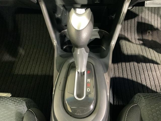 ＣＲ－Ｚ α　ＭナビＲカメラＥＴＣスマートキーＨＩＤライト　エアバッグ　地デジＴＶ　パワステ　スマキー　アイドリングストップ　キーレス　ドライブレコーダー　横滑防止　ナビＴＶ　盗難防止装置　助手席エアバッグ　ＡＢＳ（23枚目）