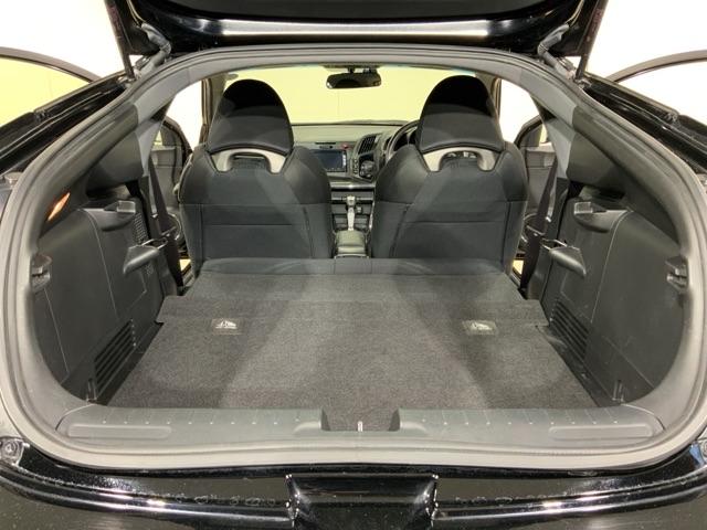 ＣＲ－Ｚ α　ＭナビＲカメラＥＴＣスマートキーＨＩＤライト　エアバッグ　地デジＴＶ　パワステ　スマキー　アイドリングストップ　キーレス　ドライブレコーダー　横滑防止　ナビＴＶ　盗難防止装置　助手席エアバッグ　ＡＢＳ（26枚目）