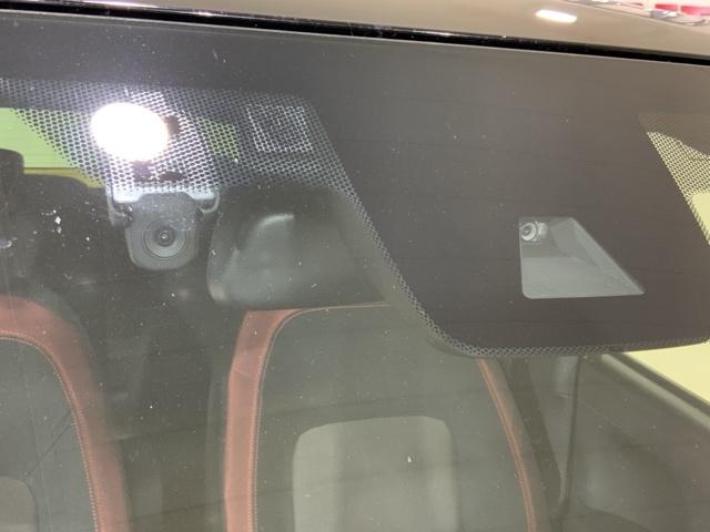 Ｎ－ＯＮＥ ＲＳ　いまコレ＋新品マット付ＨｏｎｄａＳＥＮＳＩＮＧナビ　サイドカーテンエアバック　クリアランスソナー　シートヒータ　横滑り防止機能　インテリキー　ＥＴＣ付き　ＡＡＣ　オートクルーズコントロール　Ｂカメ（7枚目）