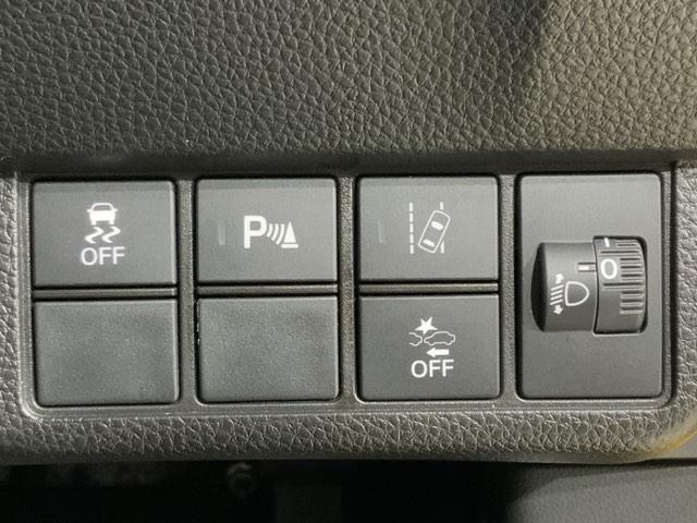 Ｎ－ＯＮＥ ＲＳ　いまコレ＋新品マット付ＨｏｎｄａＳＥＮＳＩＮＧナビ　サイドカーテンエアバック　クリアランスソナー　シートヒータ　横滑り防止機能　インテリキー　ＥＴＣ付き　ＡＡＣ　オートクルーズコントロール　Ｂカメ（39枚目）