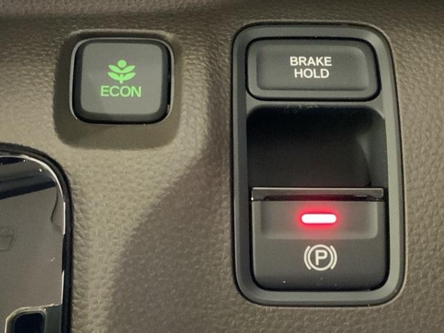Ｎ－ＷＧＮ Ｌ　ＨｏｎｄａＳＥＮＳＩＮＧＭナビＲカメラスマートキー　誤発進抑制　シートヒータ　記録簿　バックカメラ　盗難防止システム　ＡＢＳ　サイドカーテンエアバック　クルコン　フルセグＴＶ　オートエアコン　パワステ（34枚目）
