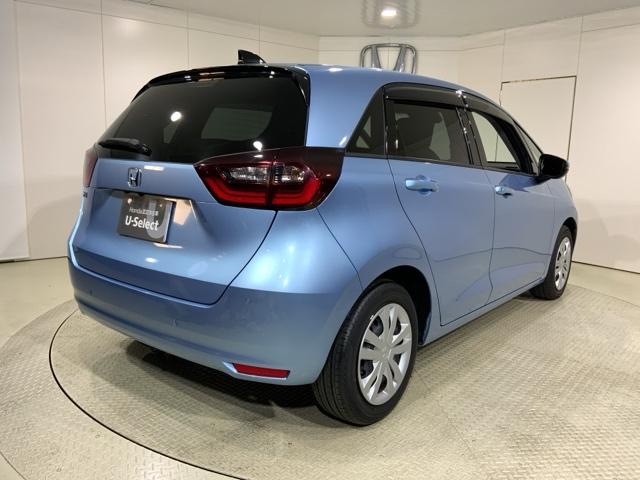 フィット ホーム　いまコレ＋新品マット付ＨｏｎｄａＳＥＮＳＩＮＧＲカメラ　衝突軽減ブレーキ　リアカメ　ＬＥＤライト　クリアランスソナー　記録簿付　エアバッグ　ｉストップ　スマ－トキ－　盗難防止装置　Ｗエアバック　ＶＳＡ（15枚目）