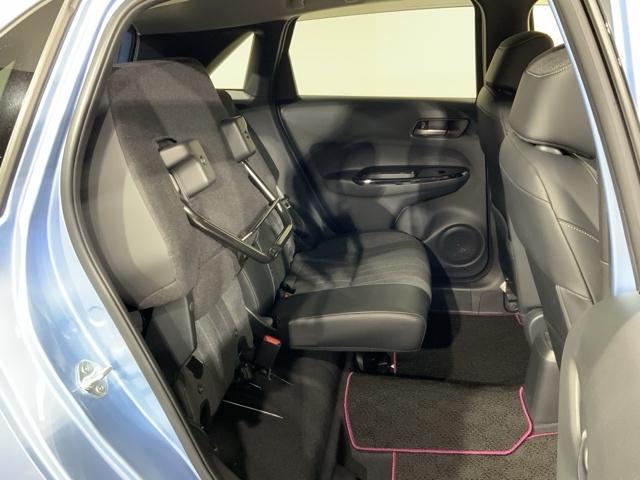 フィット ホーム　いまコレ＋新品マット付ＨｏｎｄａＳＥＮＳＩＮＧＲカメラ　衝突軽減ブレーキ　リアカメ　ＬＥＤライト　クリアランスソナー　記録簿付　エアバッグ　ｉストップ　スマ－トキ－　盗難防止装置　Ｗエアバック　ＶＳＡ（26枚目）