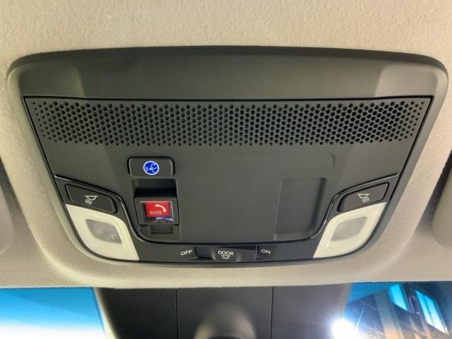 フィット ホーム　いまコレ＋新品マット付ＨｏｎｄａＳＥＮＳＩＮＧＲカメラ　衝突軽減ブレーキ　リアカメ　ＬＥＤライト　クリアランスソナー　記録簿付　エアバッグ　ｉストップ　スマ－トキ－　盗難防止装置　Ｗエアバック　ＶＳＡ（35枚目）