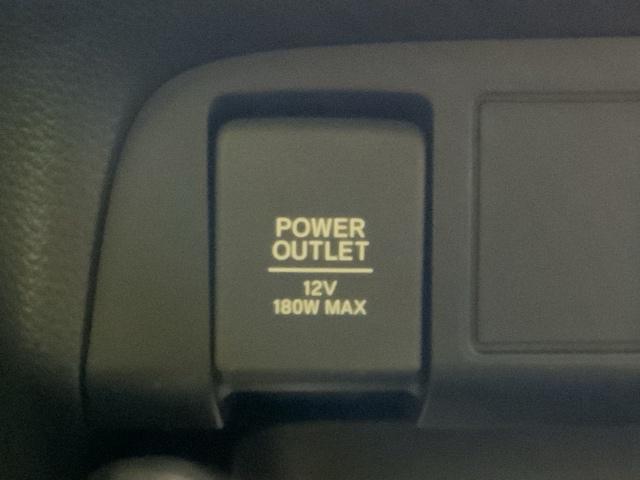 フィット ホーム　いまコレ＋新品マット付ＨｏｎｄａＳＥＮＳＩＮＧＲカメラ　衝突軽減ブレーキ　リアカメ　ＬＥＤライト　クリアランスソナー　記録簿付　エアバッグ　ｉストップ　スマ－トキ－　盗難防止装置　Ｗエアバック　ＶＳＡ（36枚目）