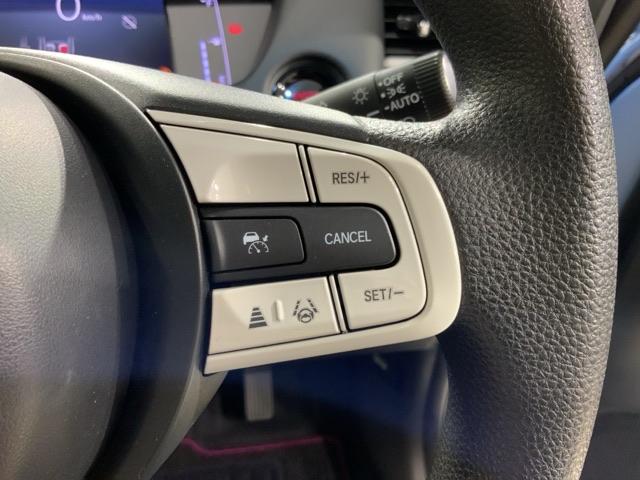 フィット ホーム　いまコレ＋新品マット付ＨｏｎｄａＳＥＮＳＩＮＧＲカメラ　衝突軽減ブレーキ　リアカメ　ＬＥＤライト　クリアランスソナー　記録簿付　エアバッグ　ｉストップ　スマ－トキ－　盗難防止装置　Ｗエアバック　ＶＳＡ（38枚目）