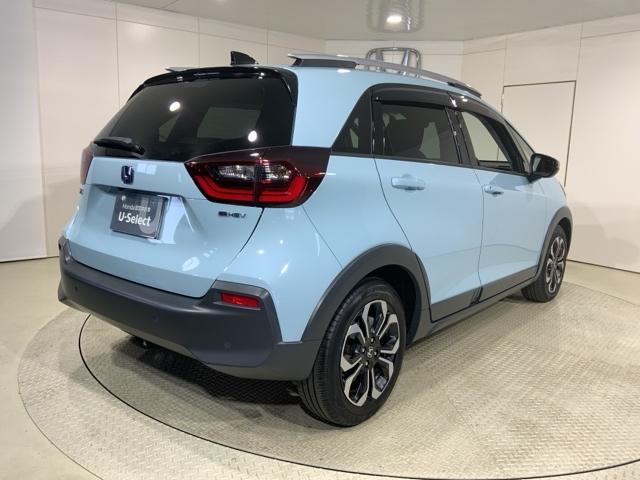 フィット ｅ：ＨＥＶクロスター　ＨｏｎｄａＳＥＮＳＩＮＧコネクトナビＲカメラＬＥＤ　衝突回避システム　フルオートエアコン　前後センサー　ＬＥＤランプ　エアバッグ　サイドエアバック　地デジ　オートクルーズコントロール　ＶＳＡ　ＥＴＣ（15枚目）