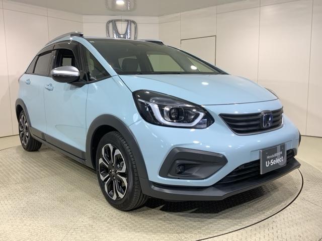 フィット ｅ：ＨＥＶクロスター　ＨｏｎｄａＳＥＮＳＩＮＧコネクトナビＲカメラＬＥＤ　衝突回避システム　フルオートエアコン　前後センサー　ＬＥＤランプ　エアバッグ　サイドエアバック　地デジ　オートクルーズコントロール　ＶＳＡ　ＥＴＣ（17枚目）