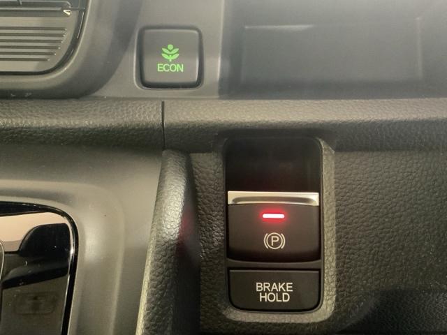 Ｎ－ＯＮＥ オリジナル　ＨｏｎｄａＳＥＮＳＩＮＧＭナビＲカメラドラレコＥＴＣ　追突被害軽減ブレーキ　記録簿　オートクルーズコントロール　サイドエアバック　ＥＴＣ車載器　クリアランスソナー　ＬＥＤライト　ＵＳＢ　ＷＡＢ　ＡＢＳ（34枚目）