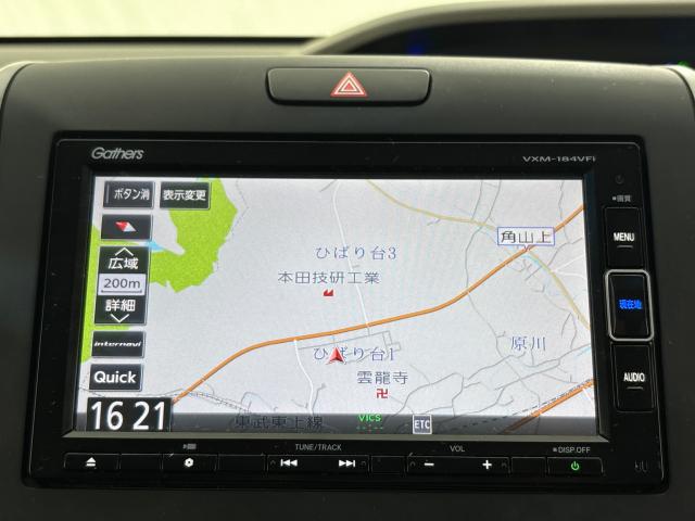 フリードハイブリッド ハイブリッド・Ｇホンダセンシング　いまコレ＋新品マット付ＭナビＲカメラＥＴＣＬＥＤ　軽減ブレーキ　キーフリーシステム　記録簿　ＤＶＤ再生可能　ＥＣＯＮ　後カメラ　Ａクルーズ　地デジフルセグＴＶ　ＬＥＤヘッドランプ　横滑防止　３列シート（5枚目）