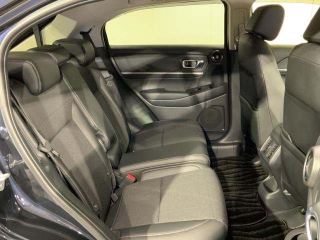 ヴェゼル e:HEVZ HondaSENSINGコネクトナビRカメラドラレコ 衝突回避支援ブレーキ機能 パノラミックビューモニター スマキ Pトランク フルオートエアコン Dレコ エアバッグ 両席エアバック パワーウィンドウ(24枚目)