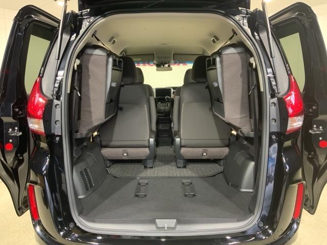 レイアウト多彩なカーゴスペースは、使い方色々です。