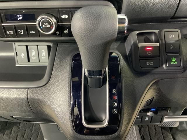 N-BOXカスタム L HondaSENSINGMナビRカメラETC両側電動ドア 両席電動スライドドア Pソナー サイドエアバッグ ナビTV Aストップ シートヒータ 点検記録簿 キーフリーシステム LEDライト リアカメ(23枚目)
