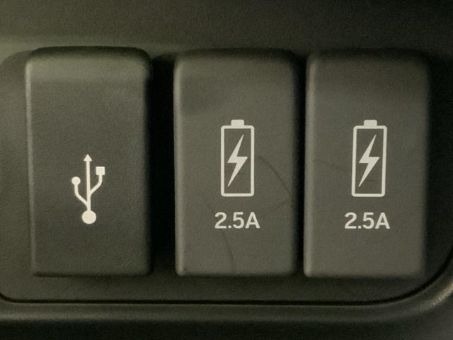 N-BOXカスタム L HondaSENSINGMナビRカメラETC両側電動ドア 両席電動スライドドア Pソナー サイドエアバッグ ナビTV Aストップ シートヒータ 点検記録簿 キーフリーシステム LEDライト リアカメ(37枚目)