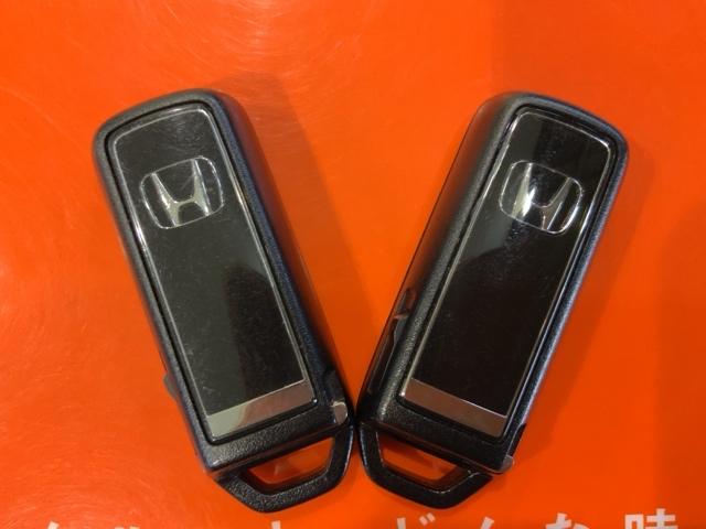 N-BOXカスタム L HondaSENSINGMナビRカメラETC両側電動ドア 両席電動スライドドア Pソナー サイドエアバッグ ナビTV Aストップ シートヒータ 点検記録簿 キーフリーシステム LEDライト リアカメ(47枚目)