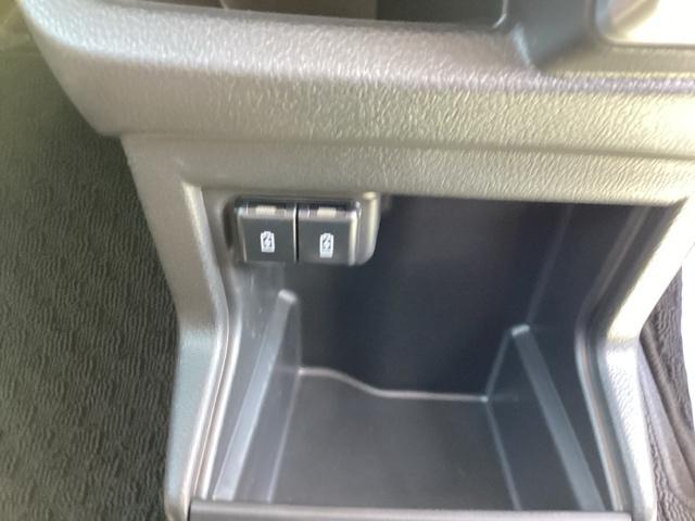 クロスビー ハイブリッドＭＺ　デュアルセンサーブレーキサポート社外ナビＲカメラ　キーレスエントリ　ＵＳＢ入力　Ｃセンサー　ＴＶナビ　自動追従　フルタイム４ＷＤ　パワステ　盗難警報装置　パワーウィンドウ　ＬＥＤライト　シートヒータ（21枚目）