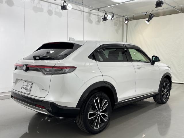 ヴェゼル e:HEVZ いまコレ+新品マット付HondaSENSINGナビ 衝突回避支援ブレーキ機能 パノラミックビューモニター スマキ Pトランク フルオートエアコン Dレコ エアバッグ 両席エアバック Rカメ ソナー(11枚目)