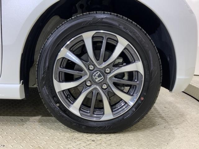 Ｎ－ＢＯＸカスタム ベースグレード　当社レンタカーアップＨｏｎｄａＳＥＮＳＩＮＧドラレコ　Ｗ電動ドア　ＵＳＢ接続　ＣＭＢＳ　Ｄレコ　オートエアコン　スマートキ　ＬＥＤ　盗難防止装置　クルコン　ＥＴＣ　バックカメラ　フルセグＴＶ　ＥＳＣ（43枚目）