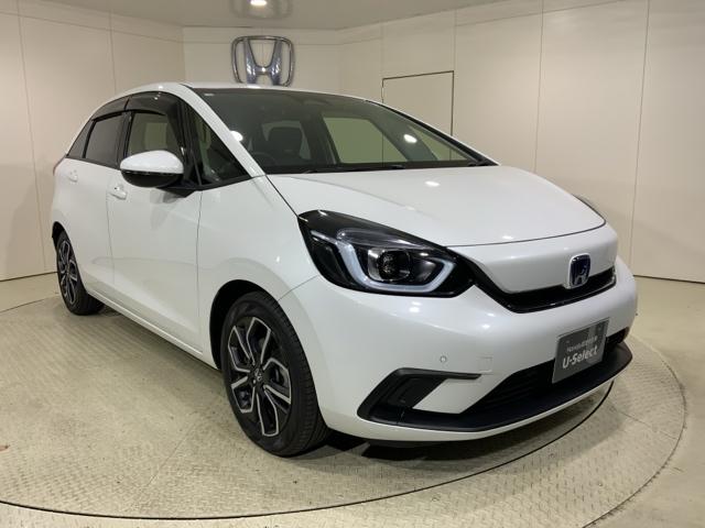 フィット ｅ：ＨＥＶホーム　ＨｏｎｄａＳＥＮＳＩＮＧコネクトナビ前後ドラレコ　前後誤発進抑制機能　クリソナ　助手席エアバッグ　運転席エアバッグ　アイドリングストップ　ＬＥＤライト　ＵＳＢ接続　バックカメラ　ＡＢＳ　フルセグＴＶ（19枚目）