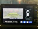 リヤカメラ表示時では視点を変更することもできます