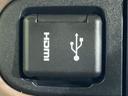 HDMI・USB等の電子機器を接続できます。