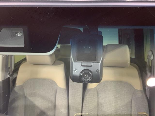 Ｎ－ＢＯＸ Ｌ　ＨｏｎｄａＳＥＮＳＩＮＧＭナビＲカメラＥＴＣスマートキー　パワーウインド　衝突被害軽減Ｂ　インテリキー　ＥＳＣ　前席シートヒーター　ナビＴＶ　ＬＥＤ　バックカメラ　地デジフルセグ　クルコン　記録簿（32枚目）