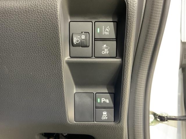 Ｎ－ＶＡＮ Ｌ　パーキングセンサー　Ｂカメラ　衝突軽減　４ＷＤ車　キーレスエントリー　ＥＴＣ　オートクルーズコントロール　フルセグ　アイドリングストップ　ＡＢＳ　ドライブレコーダー　エアバッグ　横滑り防止　ＡＡＣ（31枚目）