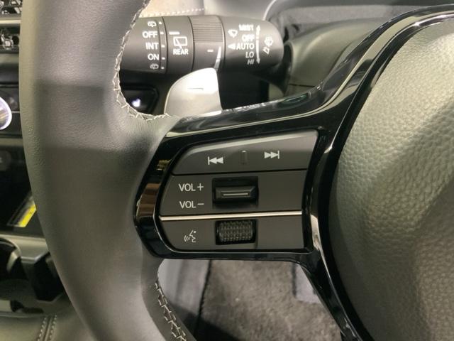ＺＲ－Ｖ ｅ：ＨＥＶＺ特別仕様車ブラックスタイル　アラウンドビューモニター　ＬＥＤヘッドランプ　クルコン　ＥＴＣ車載器　電動シート　オートライト　ドライブレコーダー　記録簿　シートヒーター　本革シート　ＥＳＣ（32枚目）