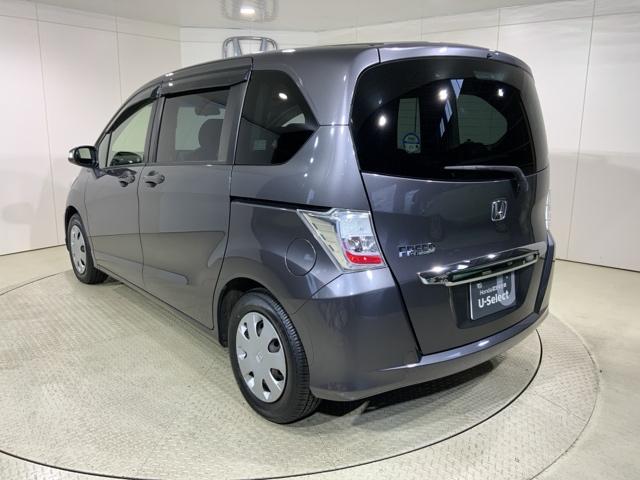 フリード Ｇジャストセレクション＋　横滑り防止機能　Ｂカメラ　ＥＴＣ　１セグＴＶ　ＡＵＴＯエアコン　スマートキー　盗難防止装置　ＤＶＤ　パワーウインドウ　エアバック　Ｗエアバック　ナビ・ＴＶ　ＡＢＳ　キーレス（5枚目）